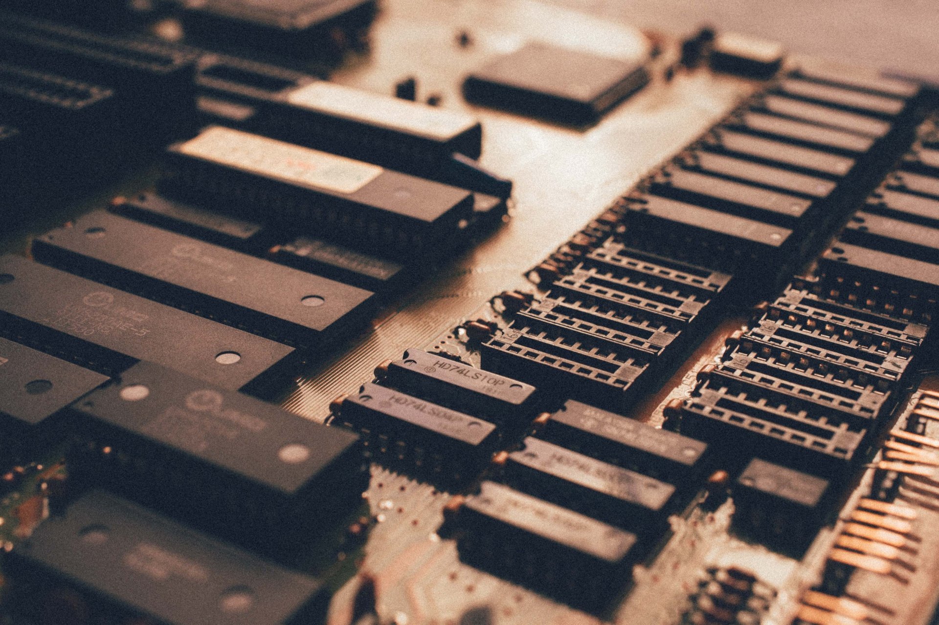 How the Auto Industry Can Cut IT Support Spending in 2019